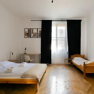 Apartament Retro Apartmentments łobzowska Street, Kraków